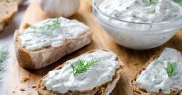 Sos tzatziki