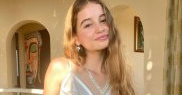 Este talentată și la pictură! Irina Columbeanu își expune tablourile pe Instagram