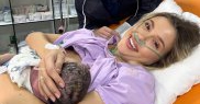 Soțul ei i-a fost alături în sala de nașteri