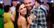 Formează un cuplu alături de Rareș Ciciovan