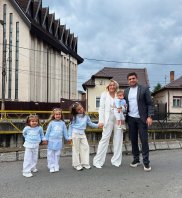 Laura Cosoi, mărturisiri sincere despre viața ei de familie și rolul de mamă