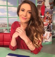 Adela Popescu i-a făcut cea mai frumoasă declarație de iubire și respect mamei sale. Mama ei a împlinit 71 de ani la câteva zile după ce actrița a împlinit 39 de ani