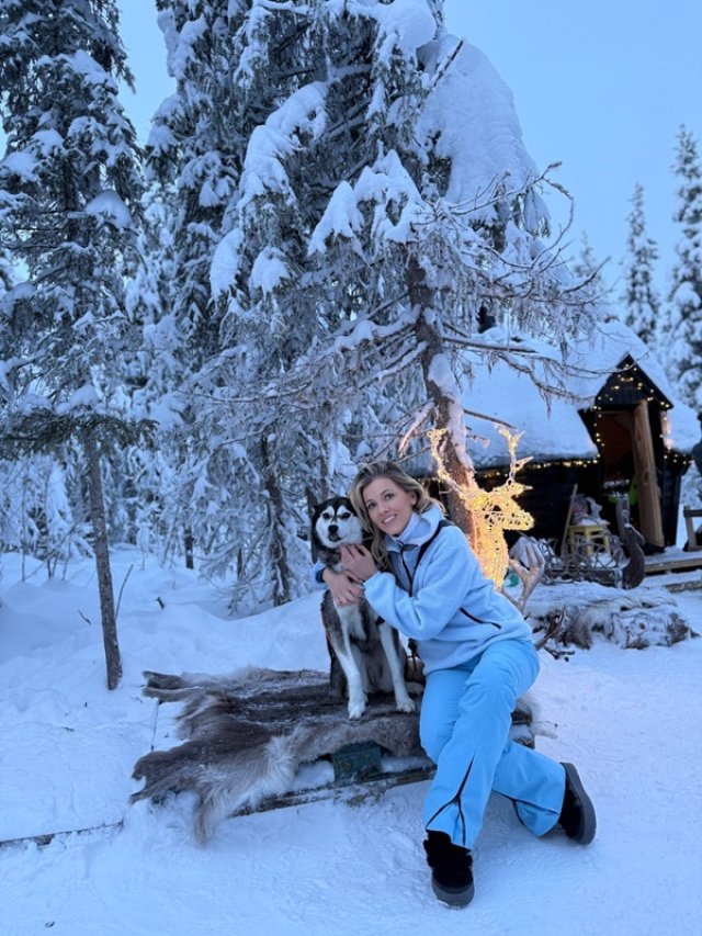 Andreea Ibacka și Cabral, vacanță superbă cu copiii în țara lui Moș Crăciun. Namiko și Tiago au fost foarte fericiți