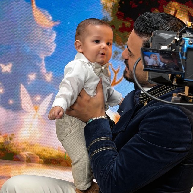 Imaginea care a topit internetul. Băiețelul lui Jador a împlinit 7 luni