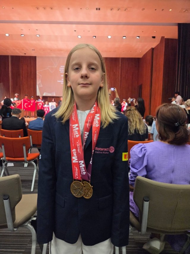 Eduard, geniu matematician din Caracal la numai 10 ani la la International Math Challenge 2026!