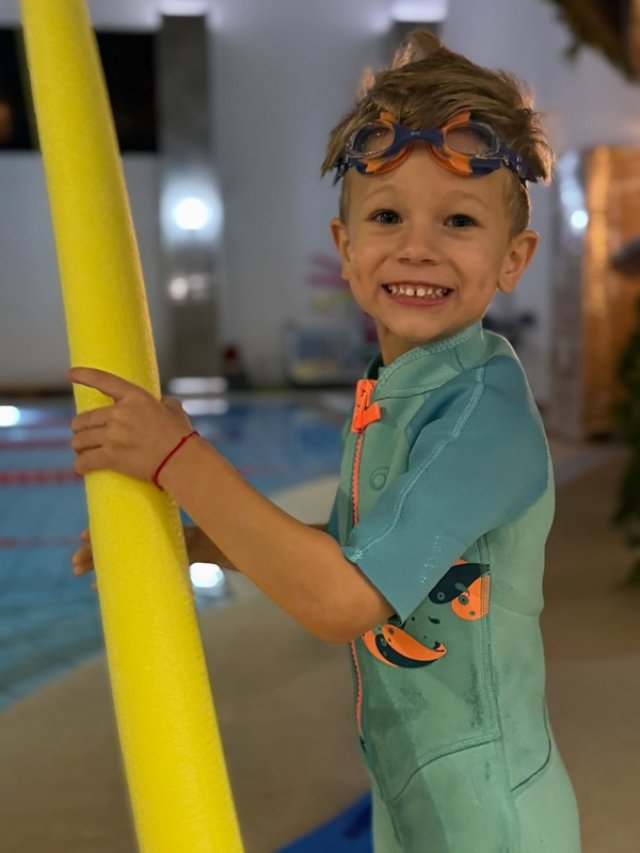 Ce mare și frumos a crescut Tiago, fiul Gabrielei și lui Dani Oțil. Are aproape 5 ani.