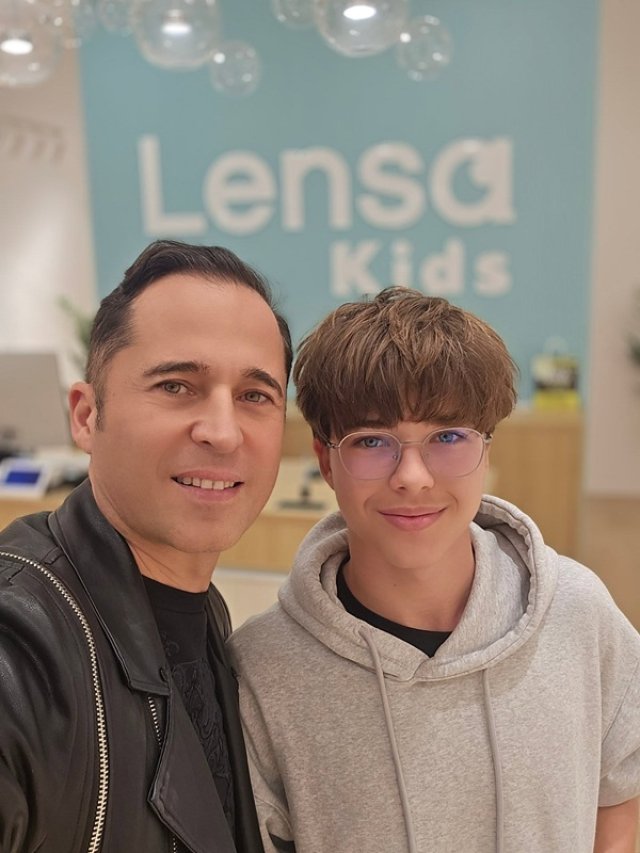 Andreas, fiul Deei Maxer a împlinit 15 ani.