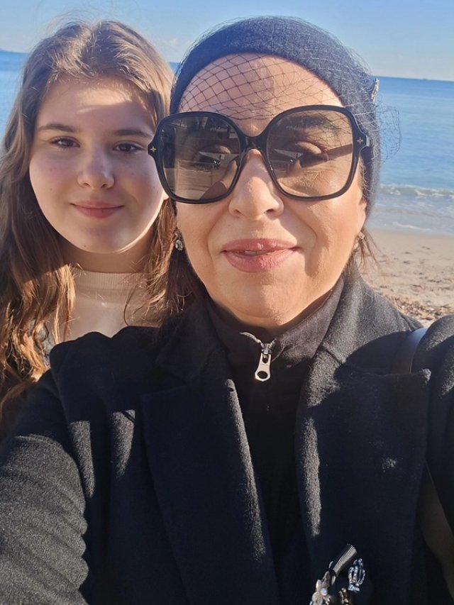 Fiica Oanei Roman a împlinit 12 ani. Mama ei este tare mândră de ea.