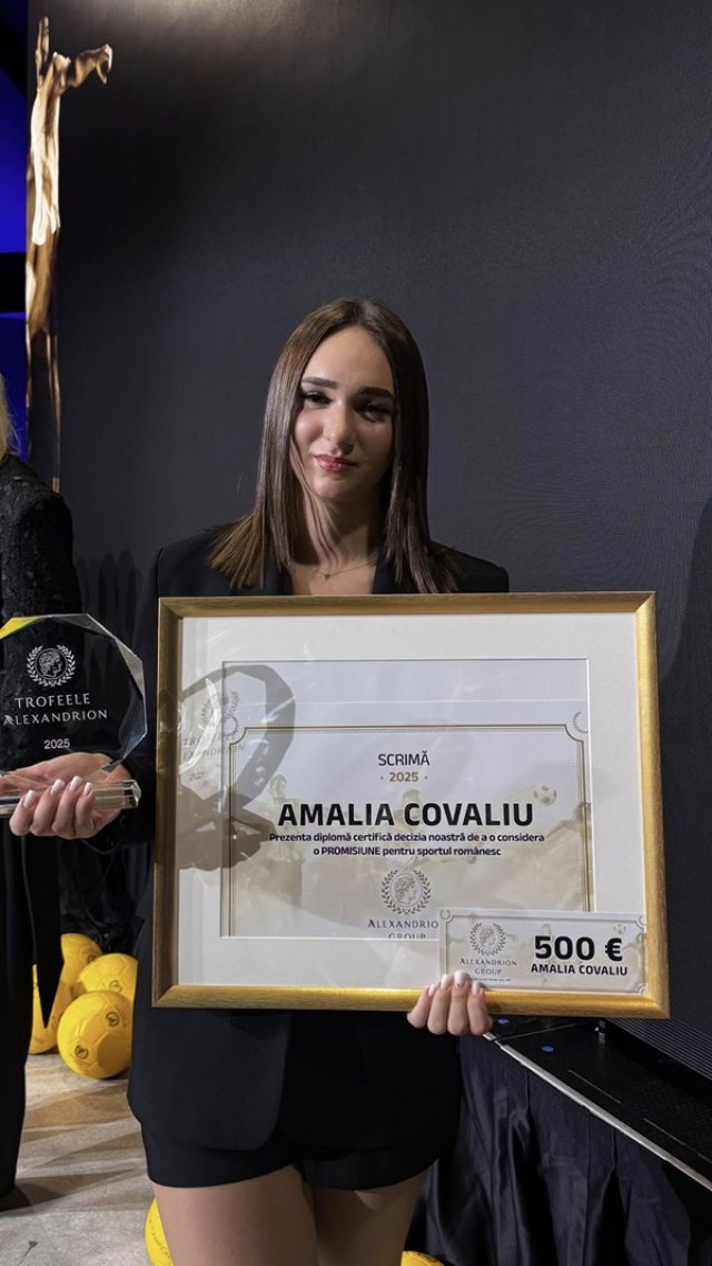 Amalia Covaliu este tânăra de 17 care a adus acasă medalia de argint la Campionatele Europene de juniori la scrimă