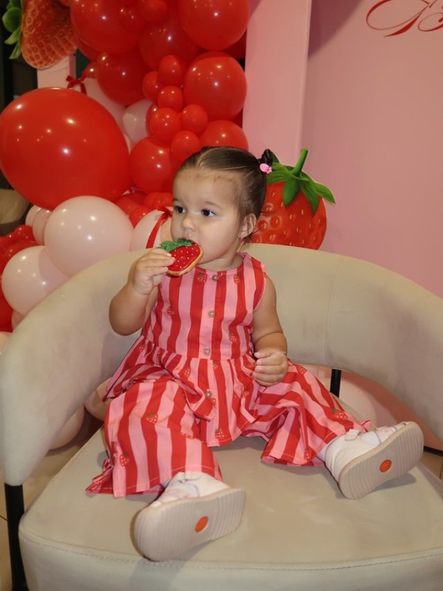 Fetița Danielei Iliescu și a lui Culiță Sterp a împlinit 1 an. Imagini de la petrecere au fost postate pe rețelele sociale.