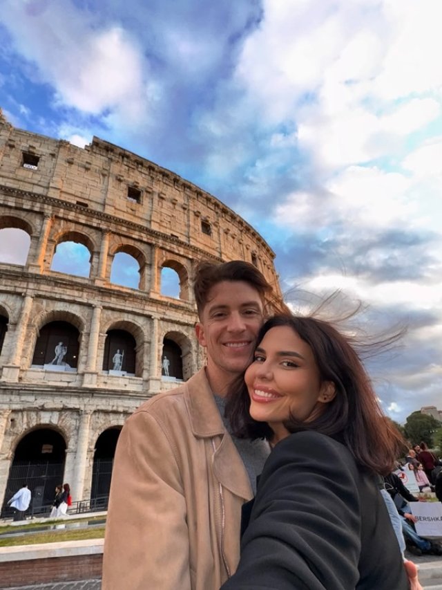 Andreea Popescu și Rareș Cojoc divorțează după 10 ani de căsnicie.