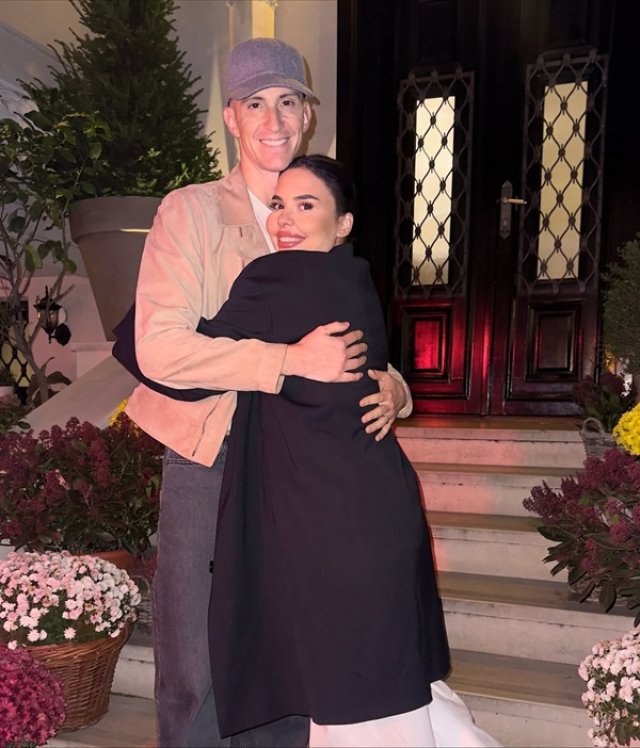 Andreea Popescu și Rareș Cojoc divorțează. Mama vedetei a transmis un mesaj emoționant.