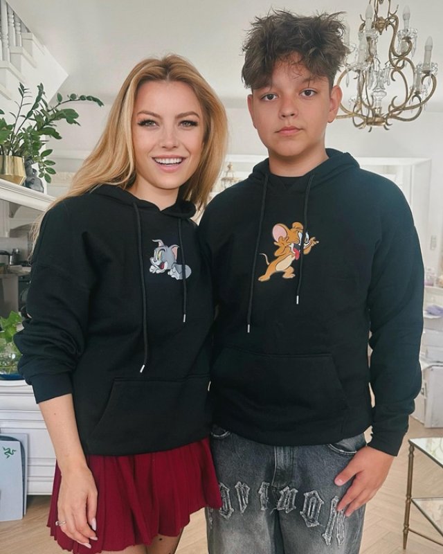 Elena Gheorghe, cea mai mândră mamă! Nicholas, fiul ei, are performanțe impresionante la pian.