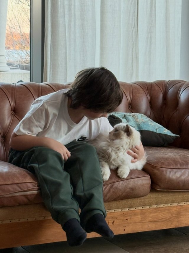 Fiul Andreei Bănică a fost victima bullying-ului. Copiii i-au furat un bun și l-au aruncat!