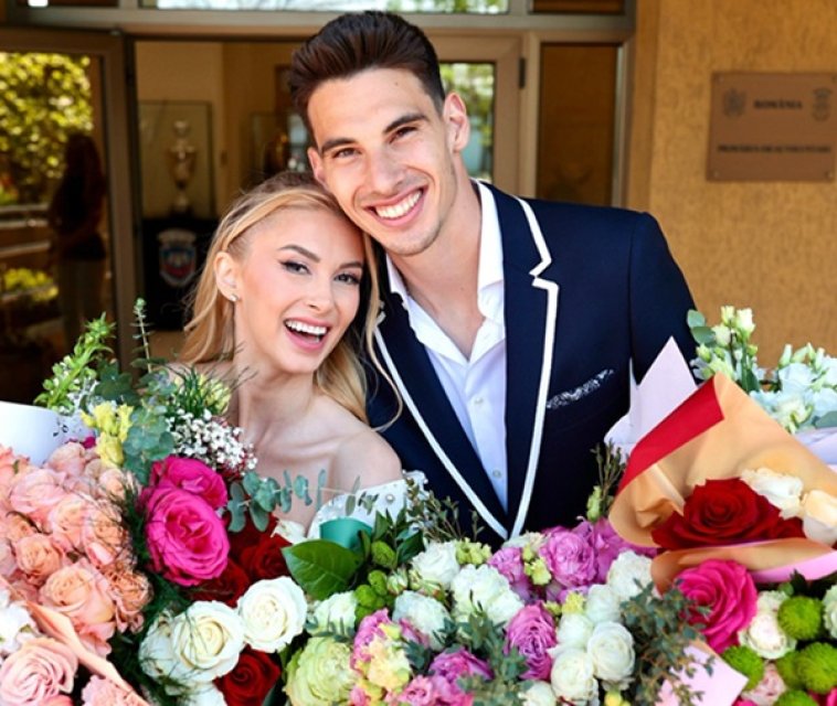 Andreea Bălan și Victor Cornea s-au căsătorit în mare secret. În mai va avea loc cununia religioasă