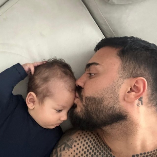 Fiul lui Jador a împlinit un an. Artistul a postat imaginile care au topit internetul, însoțite de un mesaj emoționant