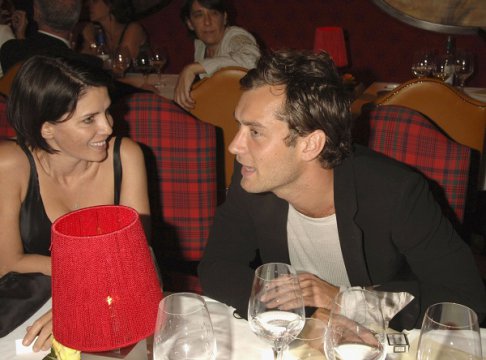 Alături de fosta soţie, Sadie Frost, are trei copii