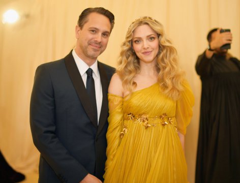 Este căsătorită de 3 ani cu actorul Thomas Sadoski