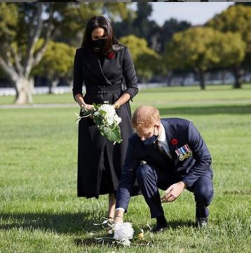 A fost surprinşi în timpul unei vizite private la un cimitir din Los Angeles