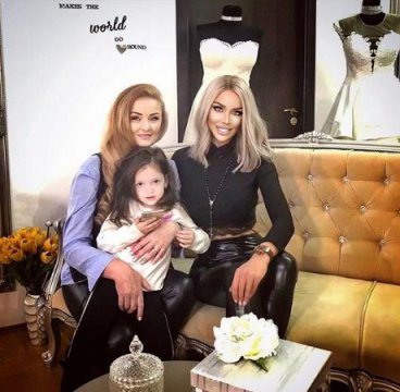 Bianca Drăguşanu şi-a sărbătorit recent mama
