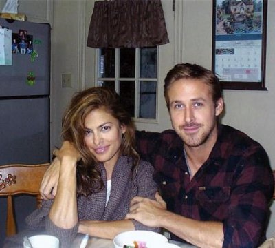 Formează de mulţi ani un cuplu alături de Ryan Gosling