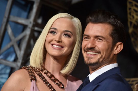 Orlando Bloom, cel mai sexy tătic? Uite cum a fost surprins în vacanță, alături de fiica lui!