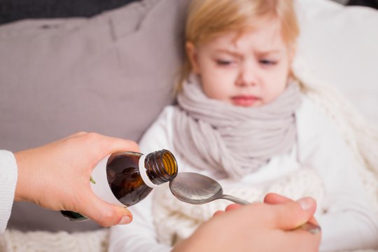 3. Este adevărat că nu sunt indicate lactatele când copilul se află sub tratament antibiotic?