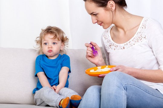 „Poate nu ar trebui să mai mănânci resturile copiilor”