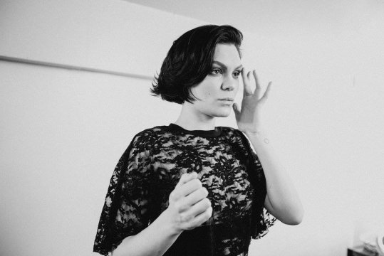 Cine este Jessie J și cum a devenit celebră