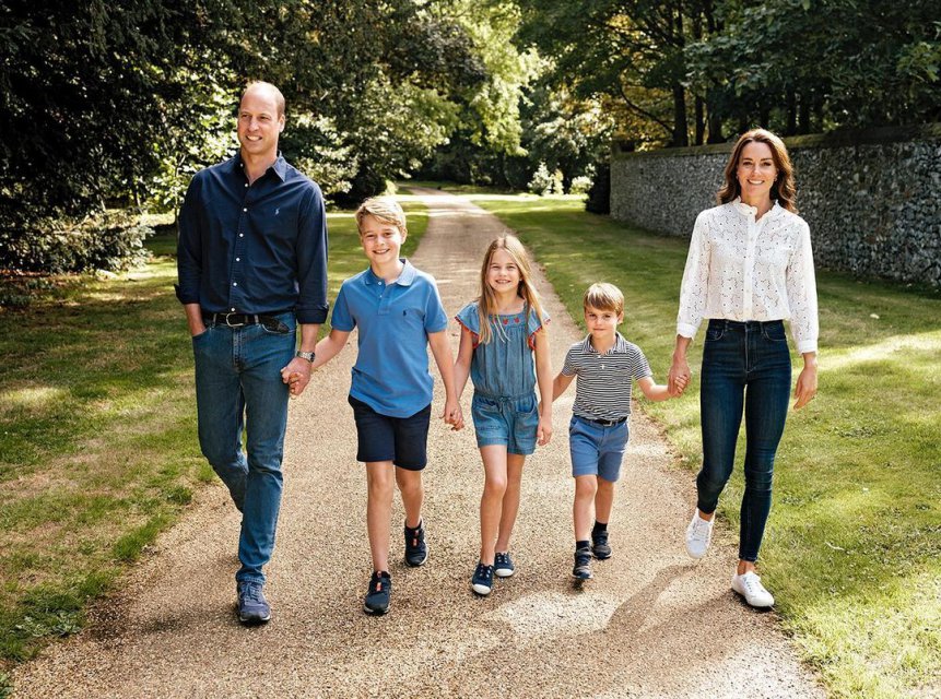 Prințul William și Kate Middleton au publicat felicitarea de Crăciun a anului 2022