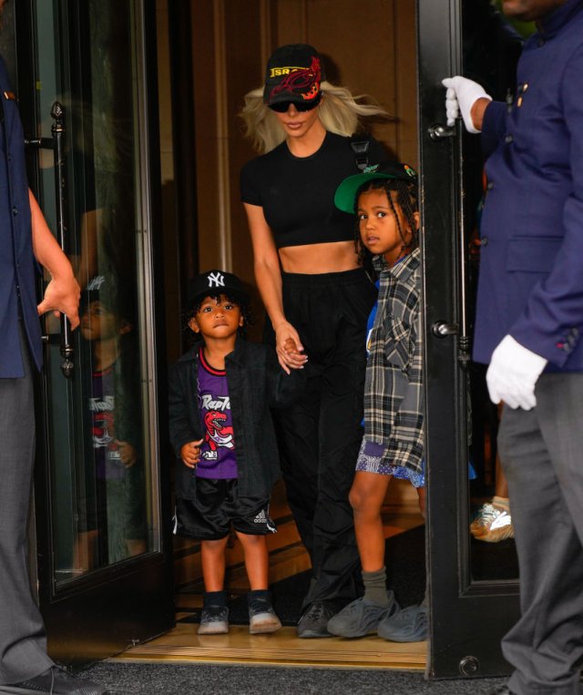 Kim și Kanye sunt foarte protectori cu fiica lor