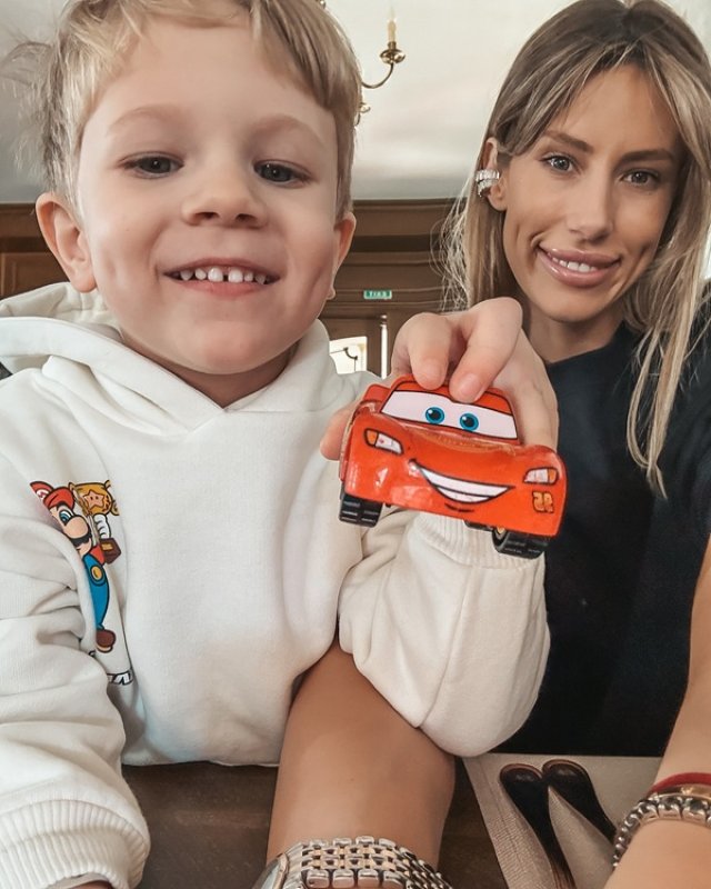 Gabriela Prisacariu este o mamă strictă? Cum îl pedepsește pe micuțul Tiago?