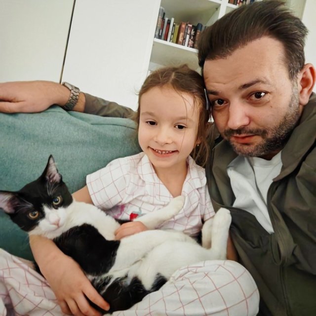 Mihai Morar, declarații sincere despre viața cu patru figuri feminine. Are două gemene în vârstă de 16 ani, Mara și Cezara
