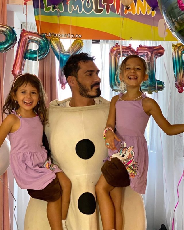 Fetițele Andreei Bălan cu George Burcea au început să pună întrebări despre divorț. Actorul are o relație de 5 ani cu Viviana Sposub