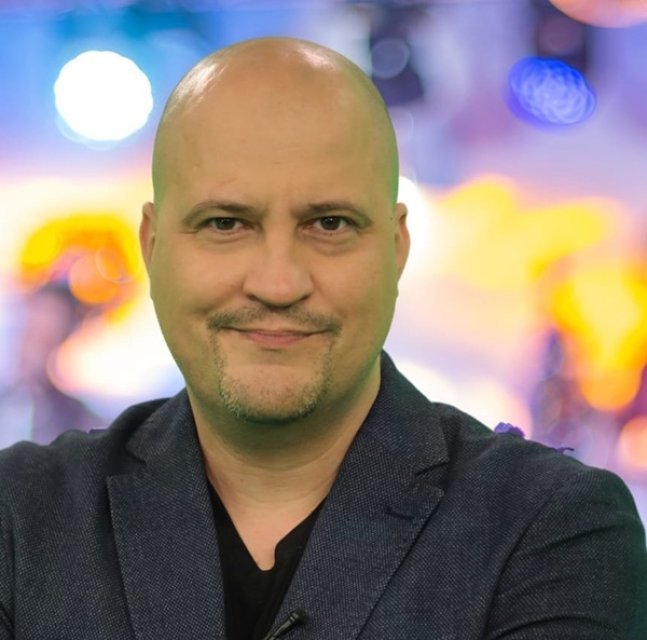 Fiul lui Șerban Huidu a împlinit 18 ani. Prezentatorul emisiunii de pe Prima Tv și-a celebrat băiatul, pe Rareș