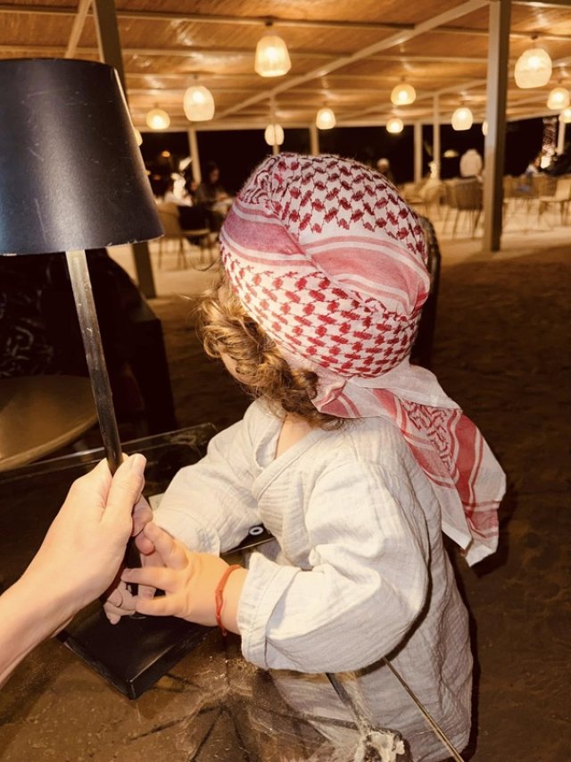 Sasha, băiețelul lui Theo Rose a împlinit 2 ani și o mulțime de urări pe Instagram!