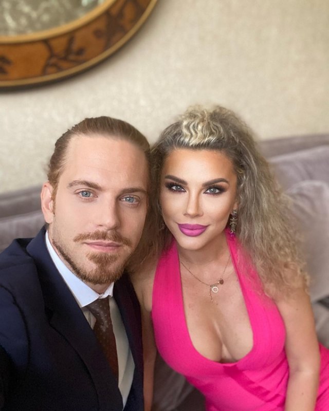 Alina Laufer este mamă de 3 copii și urmează să aducă pe lume încă un copil. Are singură grijă de familie