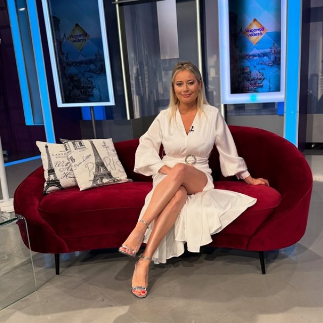 Laura Cosoi, anunț neașteptat după 10 ani de relație și patru copii alături de Cosmin Curticăpean. Cine îi va ajuta?