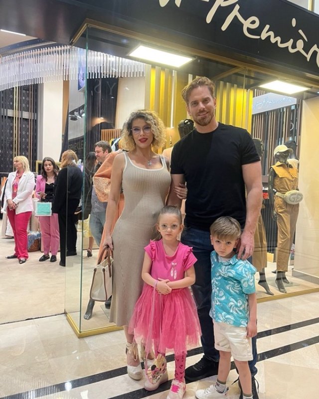 Bucurie uriașă în familia Laufer! Alina Laufer a adus pe lume o fetiță. Alina Laufer mai are o fată din căsnicia cu Jorge