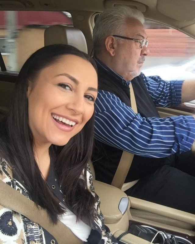 Andra, mărturisiri cu ochii în lacrimi despre momentul în care a aflat că mama ei este bolnavă. Tatăl ei i-a fost impresar