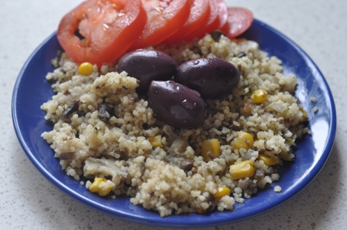 couscous cu ciuperci si porumb