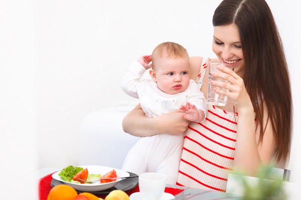 Slăbeşte sănătos după naştere - Dieta ideală în timpul alăptării