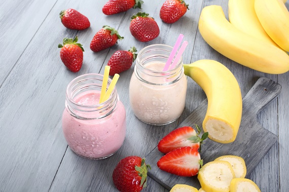 Smoothie cu banane si capsune