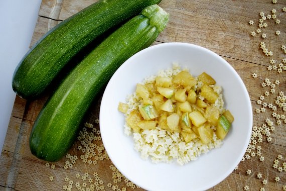 Paste stelute, cu zucchini