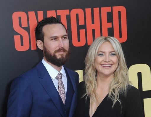 Kate Hudson si Danny Fujikawa