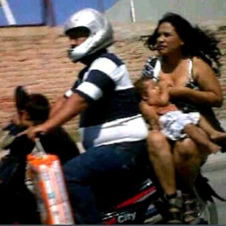 Alaptare pe motocicleta Alaptare pe motocicleta