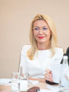 interviu izabela marinescu