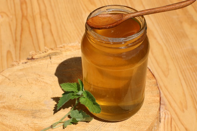 sirop-de-menta-in-borcan