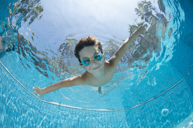 coronavirus piscina