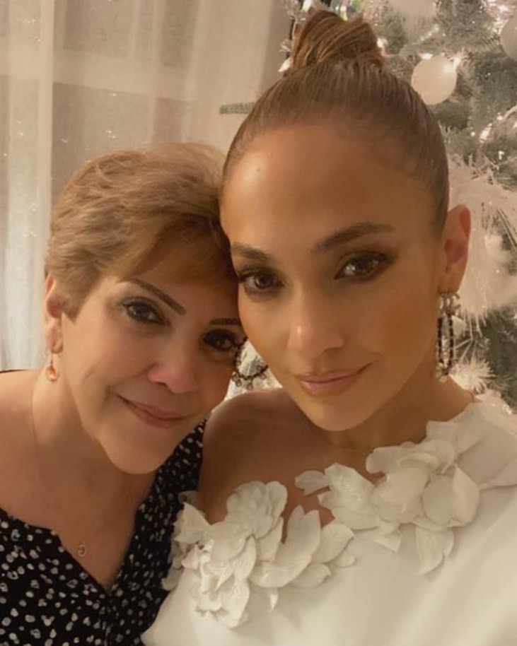 jennifer lopez si mama ei, guadalupe